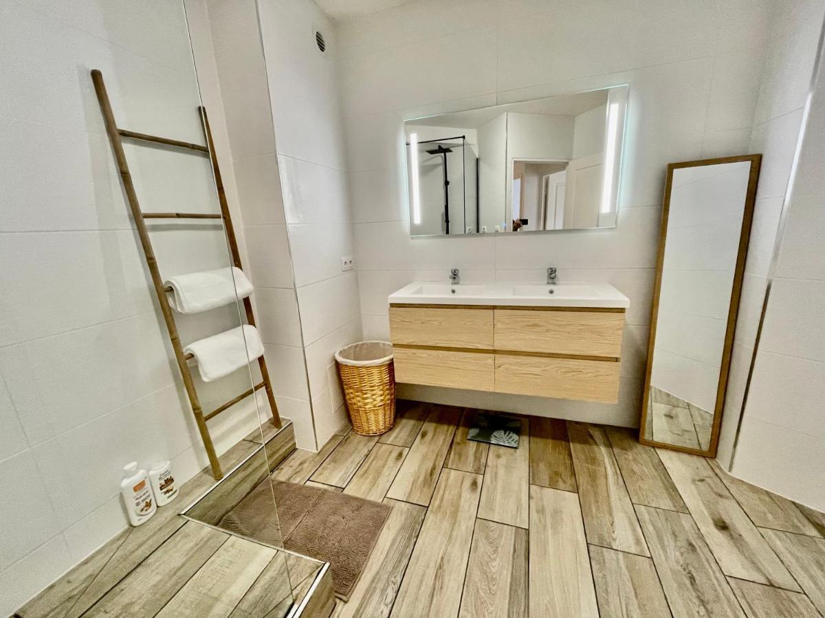 Nouveaute - L'Oasis - T3 - 70 M2 - Jacuzzi Saint-Denis Exterior foto